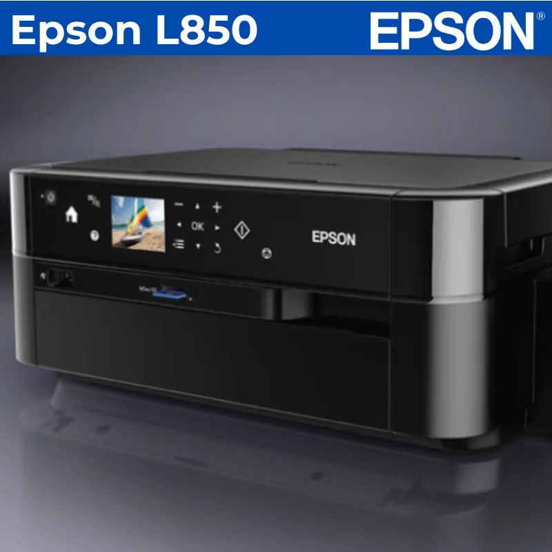 Khe thẻ nhớ, cổng USB và màn hình LCD 2.7 inch trên máy in Epson L850