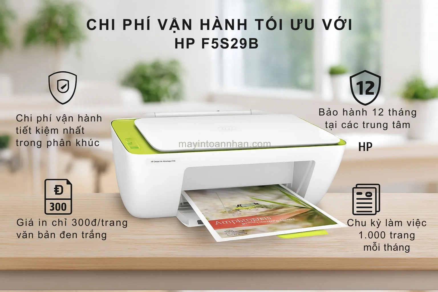 Hộp mực HP 680 và cổng kết nối USB trên máy in HP DeskJet 2135