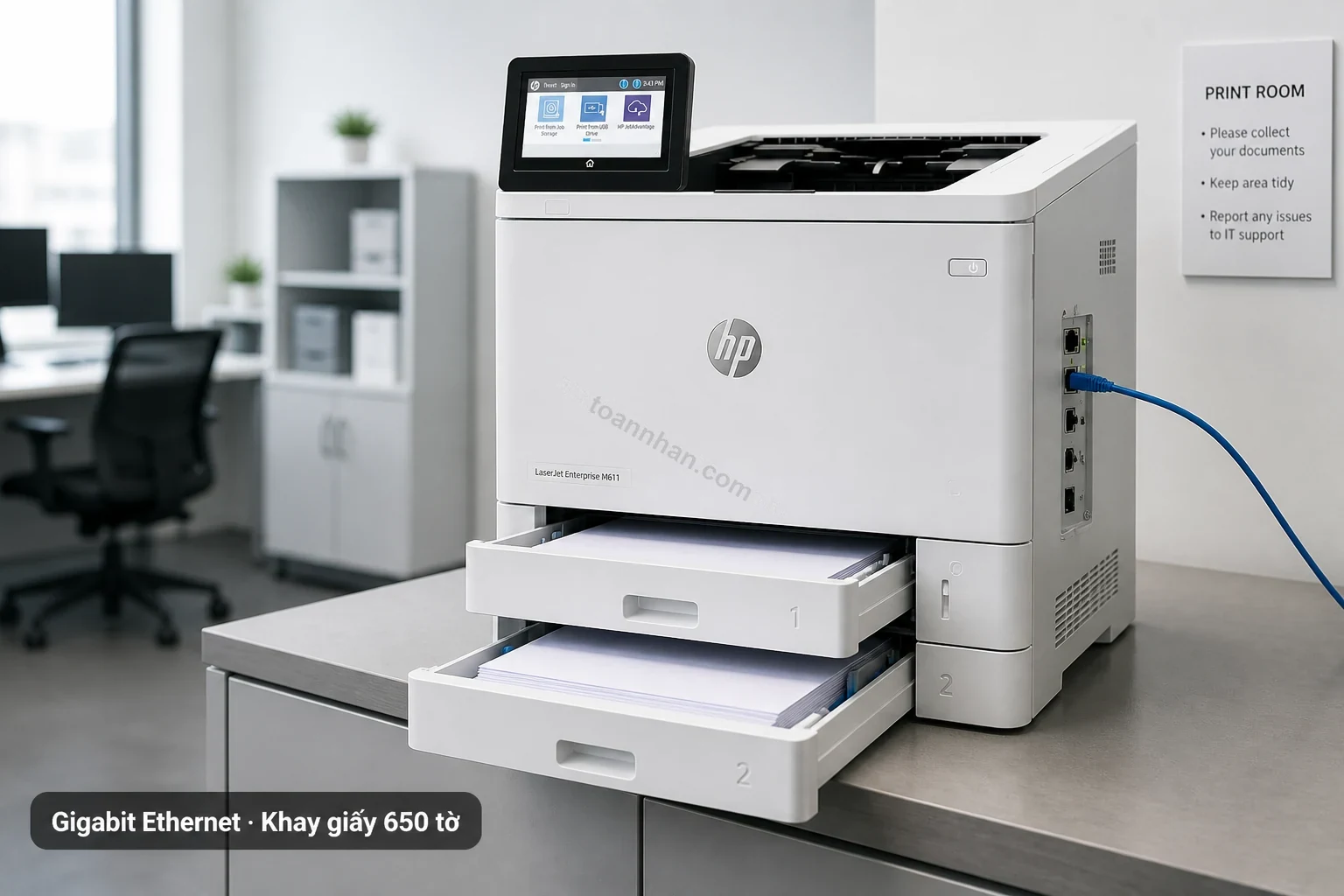 Kết nối Gigabit Ethernet và khay giấy mở rộng của máy in HP LaserJet Enterprise M611dn